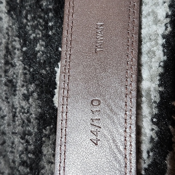 MENS GENUINE BROWN LEATHER CASUAL BELT XL - Picture 8 of 10